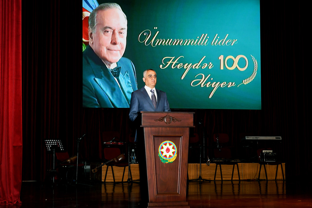 Naxçıvanda Ümummilli Liderin 100 illiyinə həsr olunmuş tədbir keçirilib<font color=red> - FOTOLAR</font>