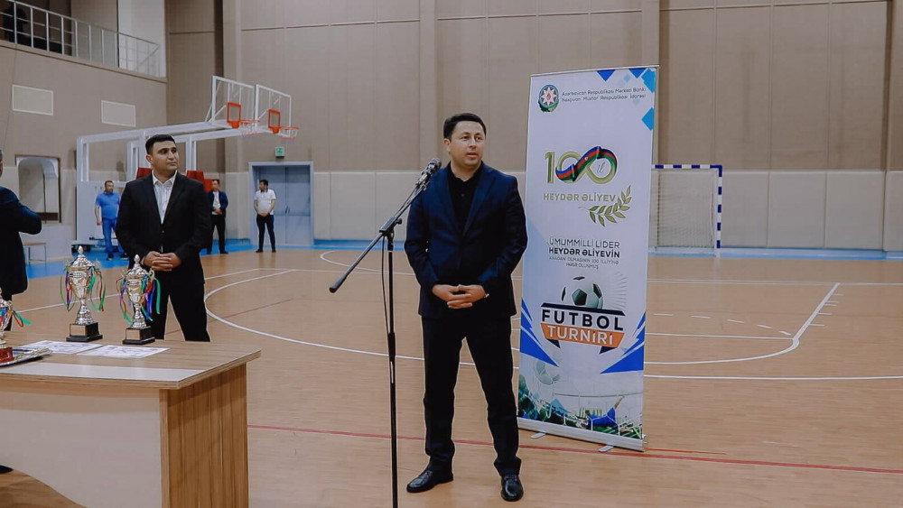 Naxçıvanda bank əməkdaşları arasında keçirilən minifutbol turniri başa çatıb<font color=red> - FOTOLAR</font>