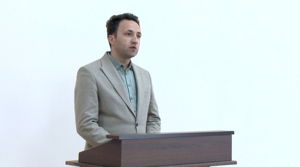 Əməkdar jurnalist, yazıçı Yunis Orucovun tarixi romanlarının təqdimatı olub<font color=red> - FOTOLAR</font>