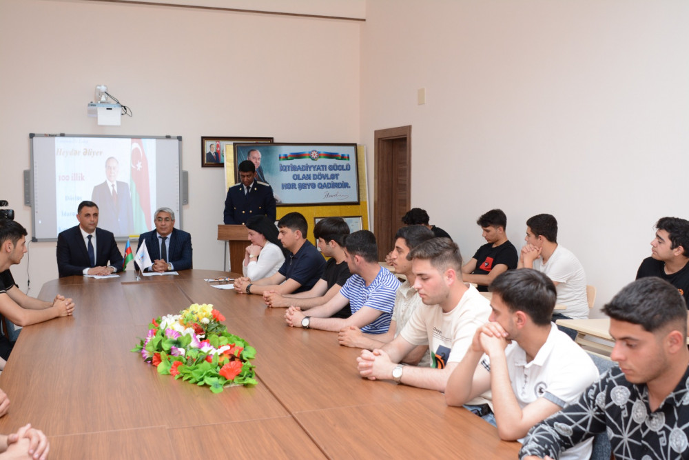 “Heydər Əliyevin dövlət idarəçilik konsepsiyası”  mövzusunda tədbir keçirilib<font color=red> - FOTOLAR</font>