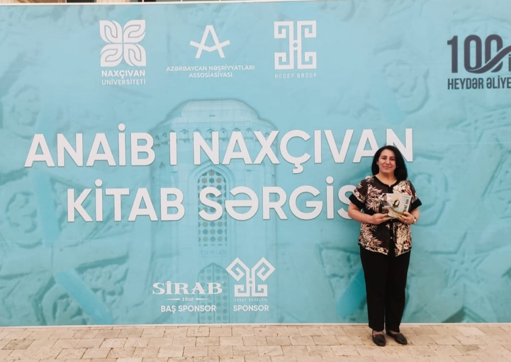 Naxçıvanda keçirilən ilk kitab ziyafətindən təəssüratlar<font color=red> - FOTOLAR</font>