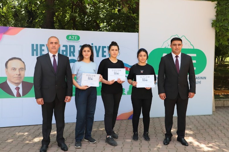 “İdmanla bir gün” layihəsi çərçivəsində açıq havada idman yarışları keçirilib <font color=red> - FOTOLAR</font>