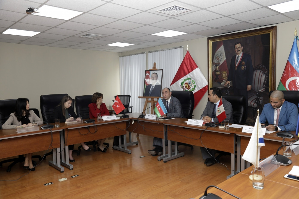  Peru Konqresində Ümummilli Liderin anadan olmasının 100 illiyi və Müstəqillik Günü qeyd edilib<font color=red> - FOTOLAR</font>