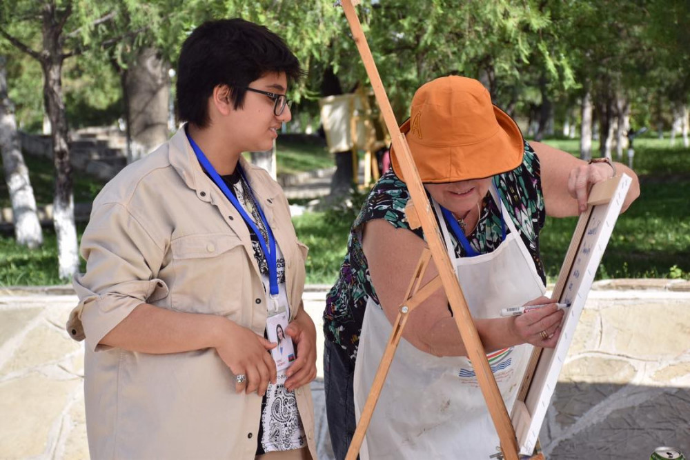 "Naxçıvan Bəşəriyyətin Beşiyi" VI Beynəlxalq Rəsm Festivalından<font color='red'> - FOTOREPORTAJ</font><font color=red> - FOTOLAR</font>