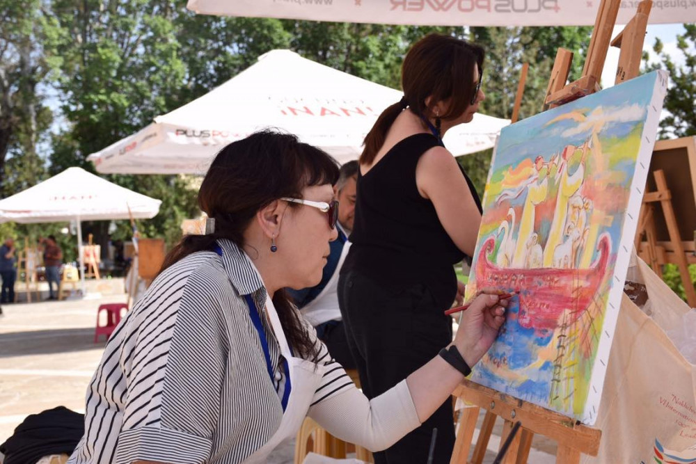 "Naxçıvan Bəşəriyyətin Beşiyi" VI Beynəlxalq Rəsm Festivalından<font color='red'> - FOTOREPORTAJ</font><font color=red> - FOTOLAR</font>