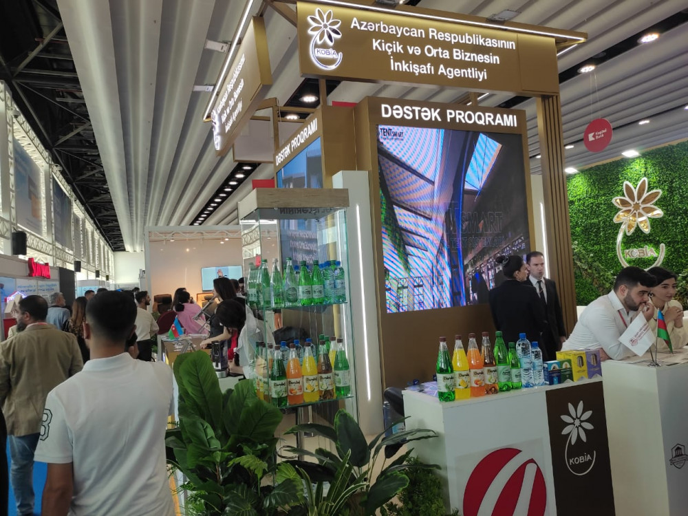 “Heydər Əliyev və Azərbaycan sahibkarlığı” mövzusunda keçirilən sərgidə Naxçıvan məhsulları nümayiş olunur<font color=red> - FOTOLAR</font>