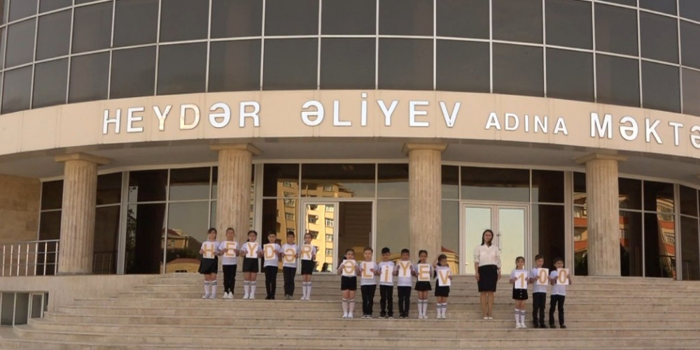 Şagirdlər Heydər Əliyev Muzeyini ziyarət ediblər<font color=red> - FOTOLAR</font>