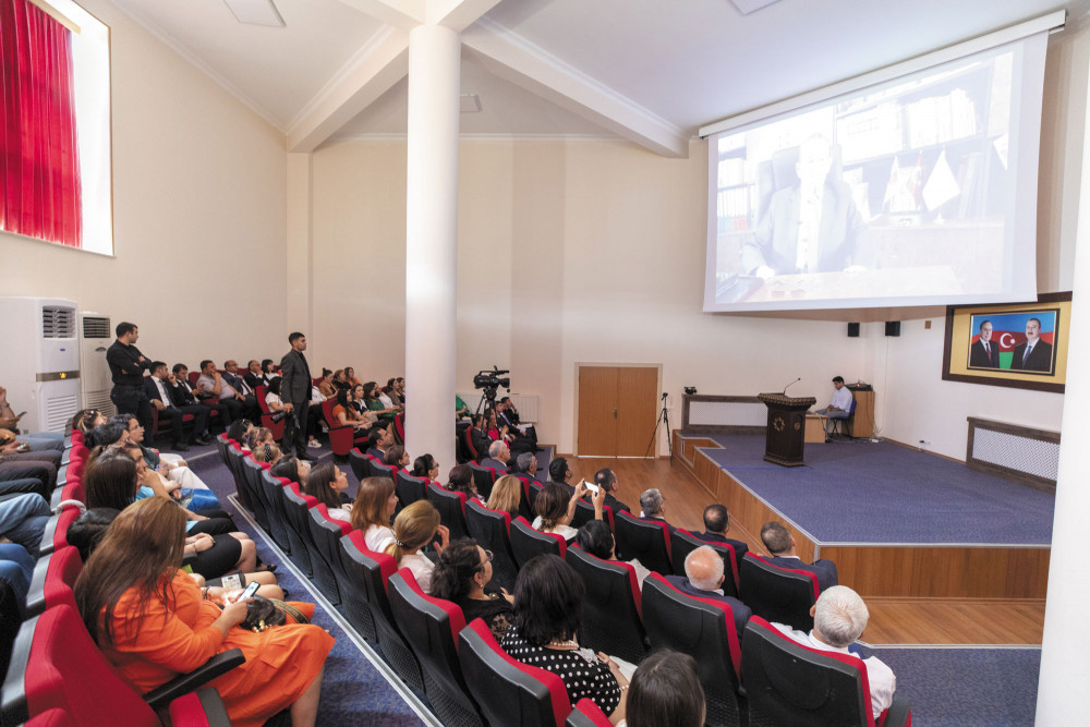 Professor Əjdər İsmayılovun 85 illik yubileyinə həsr olunan elmi-praktik konfrans keçirilib<font color=red> - FOTOLAR</font>