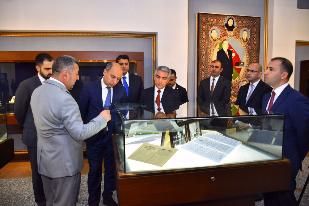 Elm və təhsil naziri Emin Əmrullayevin Naxçıvana səfəri başlayıb<font color='red'> - YENİLƏNƏCƏK</font><font color=red> - FOTOLAR</font>