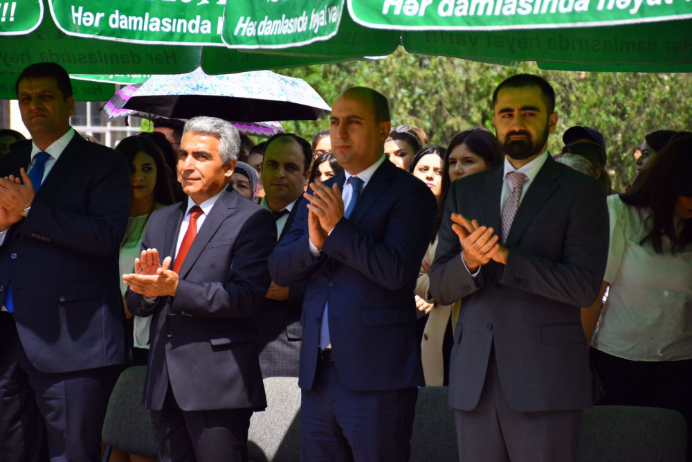 Elm və təhsil naziri Emin Əmrullayevin Naxçıvana səfəri başlayıb<font color='red'> - YENİLƏNƏCƏK</font><font color=red> - FOTOLAR</font>