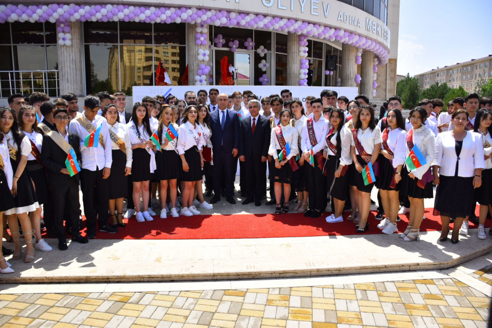 Elm və təhsil naziri Emin Əmrullayevin Naxçıvana səfəri başlayıb<font color='red'> - YENİLƏNƏCƏK</font><font color=red> - FOTOLAR</font>