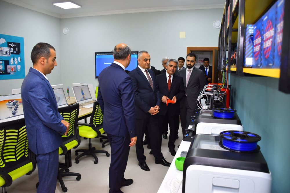 Naxçıvanda "STEAM Təlim-Tədris Mərkəzi"nin açılışı olub<font color='red'> - YENİLƏNİB</font><font color=red> - FOTOLAR</font>