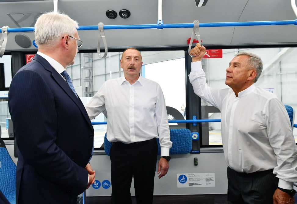 “Araz Vadisi İqtisadi Zonası” Sənaye Parkında “Avto Lizinq Azərbaycan” MMC-nin açılışı olub<font color='red'> - YENİLƏNİB</font><font color=red> - FOTOLAR</font>