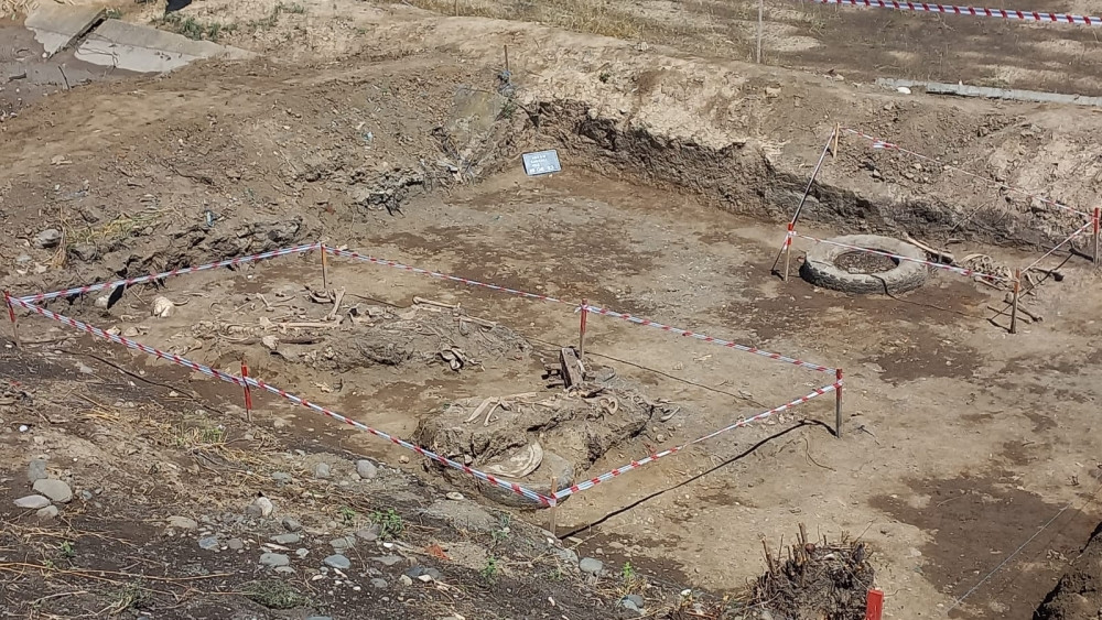 Ağdamda kütləvi məzarlıq aşkarlanıb<font color=red> - FOTOLAR</font>