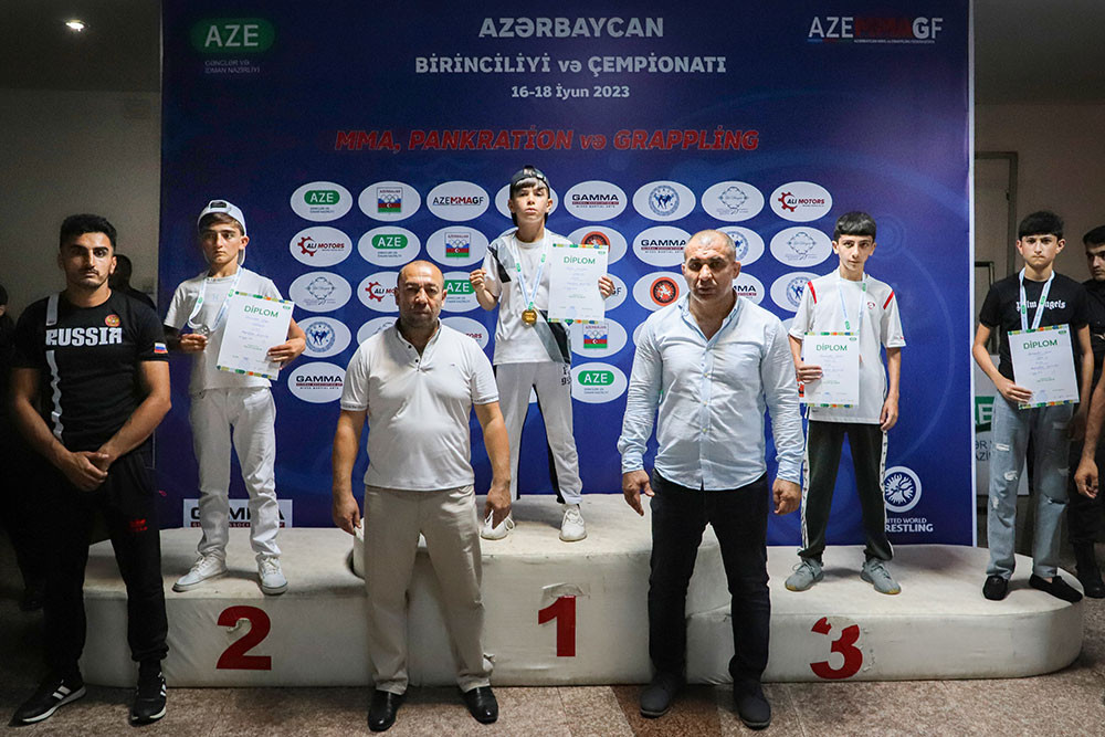 Naxçıvan Kikboksinq Federasiyasının yetirmələri ölkə üzrə ən güclülərin müəyyənləşdiyi yarışdan 29 medal qazanıblar<font color=red> - FOTOLAR</font>