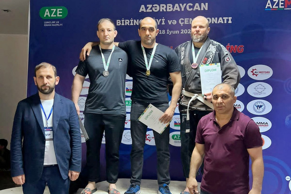 Naxçıvan Kikboksinq Federasiyasının yetirmələri ölkə üzrə ən güclülərin müəyyənləşdiyi yarışdan 29 medal qazanıblar<font color=red> - FOTOLAR</font>