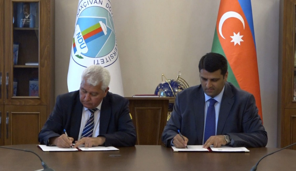 Naxçıvan Dövlət Universiteti ilə Azərbaycan Milli Elmlər Akademiyası Folklor İnstitutu arasında əməkdaşlıq müqaviləsi imzalanıb<font color=red> - FOTOLAR</font>