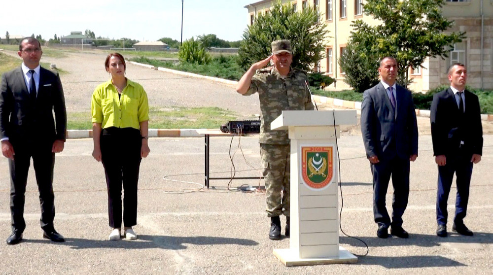 Gənclərin hərbçilərlə görüşü təşkil olunub<font color=red> - FOTOLAR</font>