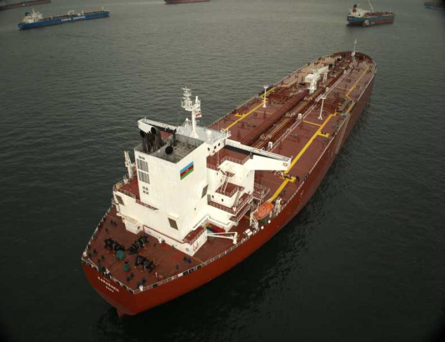 “Aframax” tipli “Qarabağ” tankeri istismara verilib<font color=red> - FOTOLAR</font>