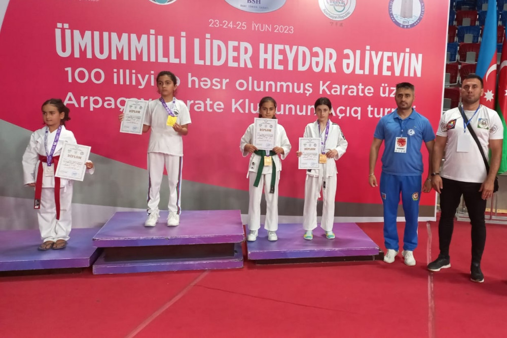 Naxçıvan karateçiləri açıq turnirdə 28 medal qazanıb<font color=red> - FOTOLAR</font>