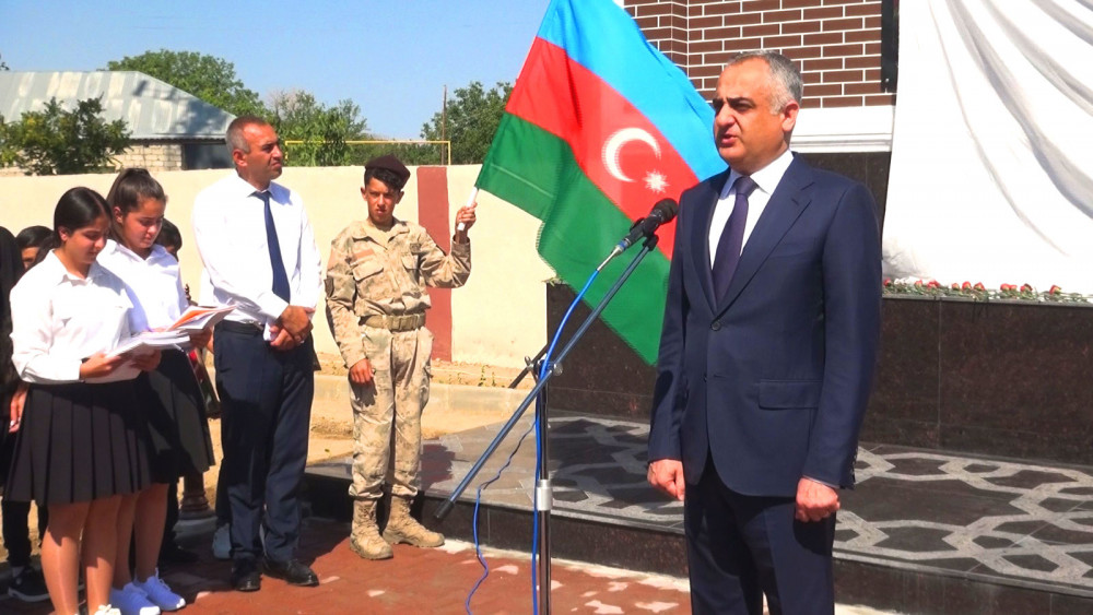 Şərur rayonunun Çərçiboğan kəndində şəhidlər bulaq-abidə kompleksi istifadəyə verilib<font color=red> - FOTOLAR</font>