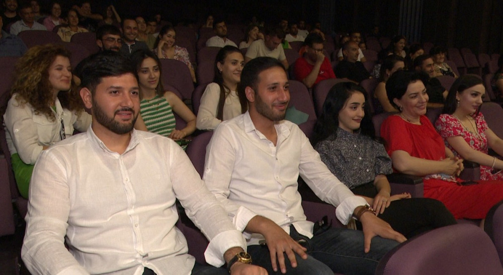 Naxçıvanda ilk müstəqil teatr fəaliyyətə başlayıb<font color=red> - FOTOLAR</font>