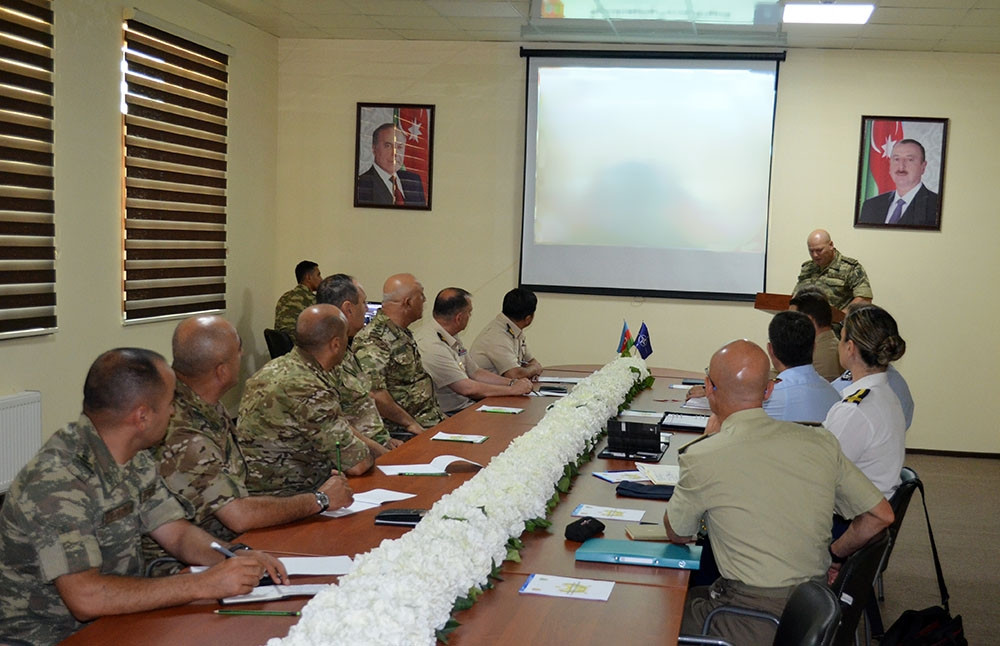 NATO-nun ekspert heyəti Bakıya səfər edib<font color=red> - FOTOLAR</font>