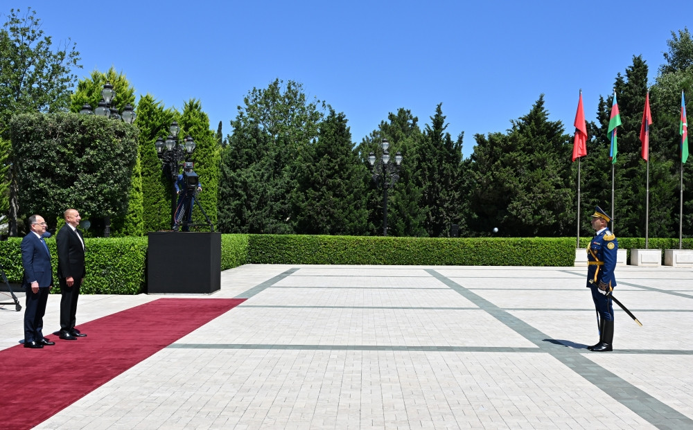Albaniya Prezidenti Bayram Beqayın rəsmi qarşılanma mərasimi olub<font color=red> - FOTOLAR</font>