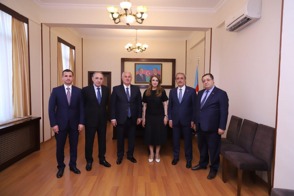 Türkiyənin Ali Məhkəməsinin sədri və Ali Məhkəmənin Baş prokurorunun Naxçıvana səfəri başa çatıb<font color=red> - FOTOLAR</font>