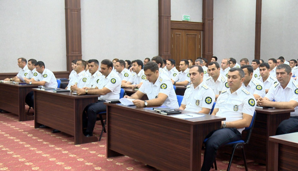 Naxçıvan Baş Gömrük İdarəsində 6 ayda  görülmüş işlər müzakirə edilib<font color=red> - FOTOLAR</font>