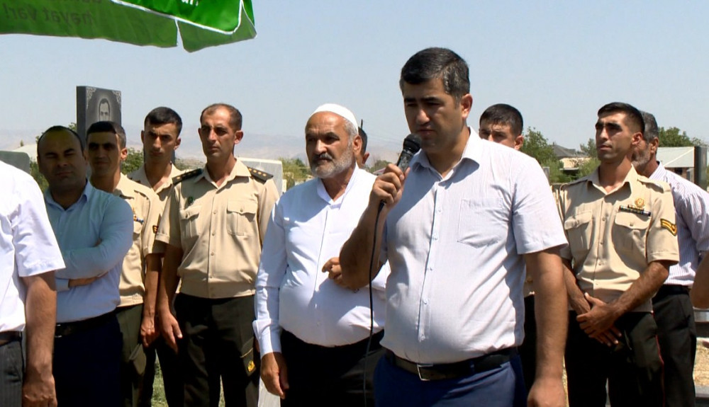 Şəhid, baş leytenant Toğrul Məmmədovun xatirəsi anılıb<font color=red> - FOTOLAR</font>