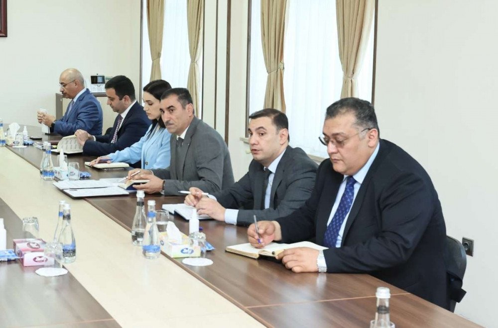 Dövlət Gömrük Komitəsinin sədri Naxçıvan şəhərində vətəndaşları qəbul edib<font color=red> - FOTOLAR</font>