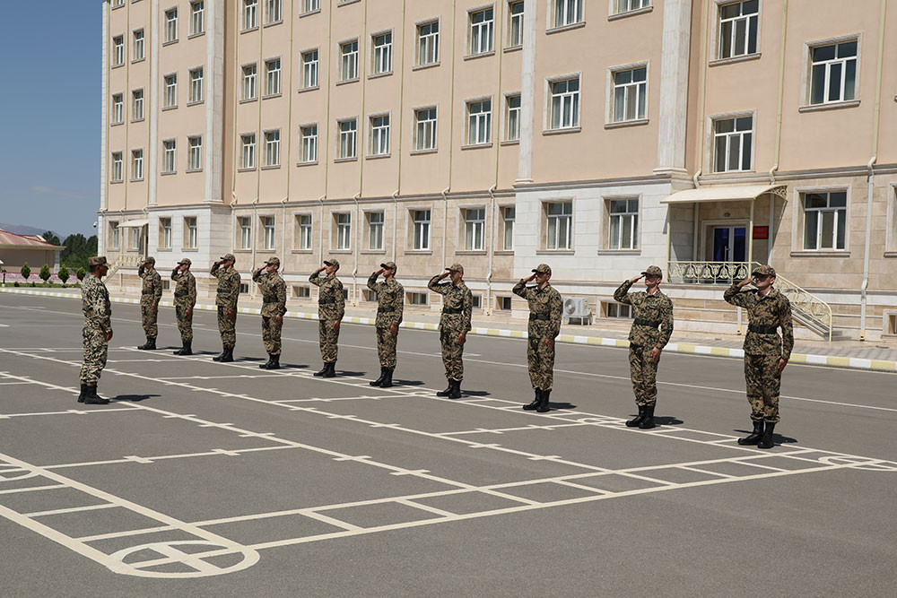 Daxili Qoşunların Naxçıvandakı birləşməsində gənc əsgərlər hərbi xidmətə hazırlanır<font color=red> - FOTOLAR</font>