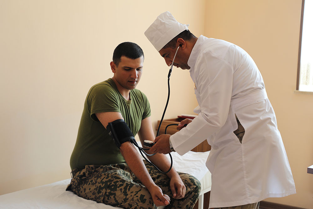 Daxili Qoşunların Naxçıvandakı birləşməsində gənc əsgərlər hərbi xidmətə hazırlanır<font color=red> - FOTOLAR</font>