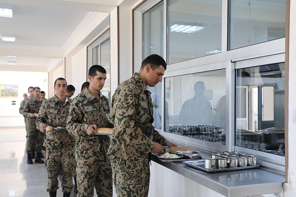 Daxili Qoşunların Naxçıvandakı birləşməsində gənc əsgərlər hərbi xidmətə hazırlanır<font color=red> - FOTOLAR</font>