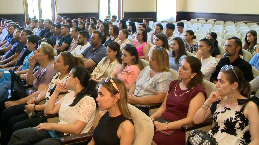 Naxçıvan Dövlət Filarmoniyasına "muxtar respublika" statusu verilib<font color=red> - FOTOLAR</font>