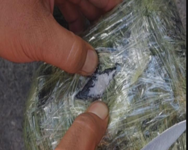 Ağsuda narkokuryerlik edən qohumlar tutulub<font color=red> - FOTOLAR</font>