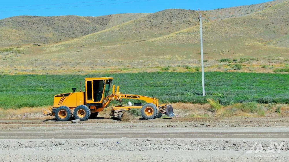 Horadiz–Zəngilan avtomobil yolu əsaslı təmir olunur<font color=red> - VİDEO</font>