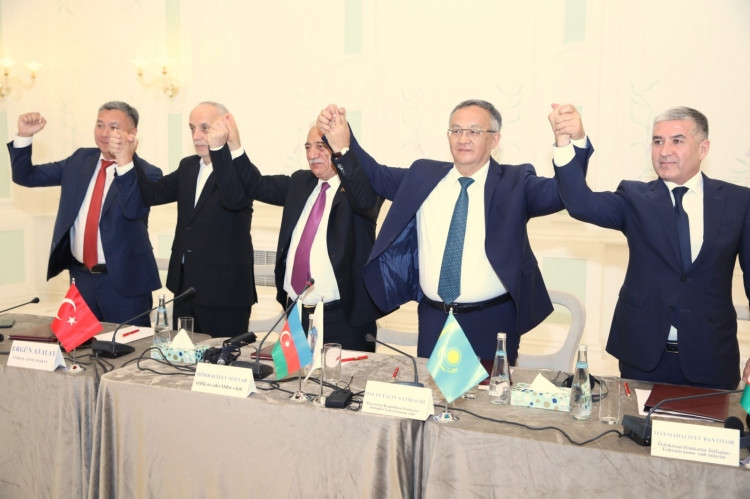 Türk Dövlətlərinin Həmkarlar İttifaqları Təşkilatı yaradılıb<font color=red> - FOTOLAR</font>