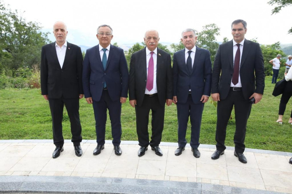 Türk Dövlətlərinin Həmkarlar İttifaqları Təşkilatı yaradılıb<font color=red> - FOTOLAR</font>