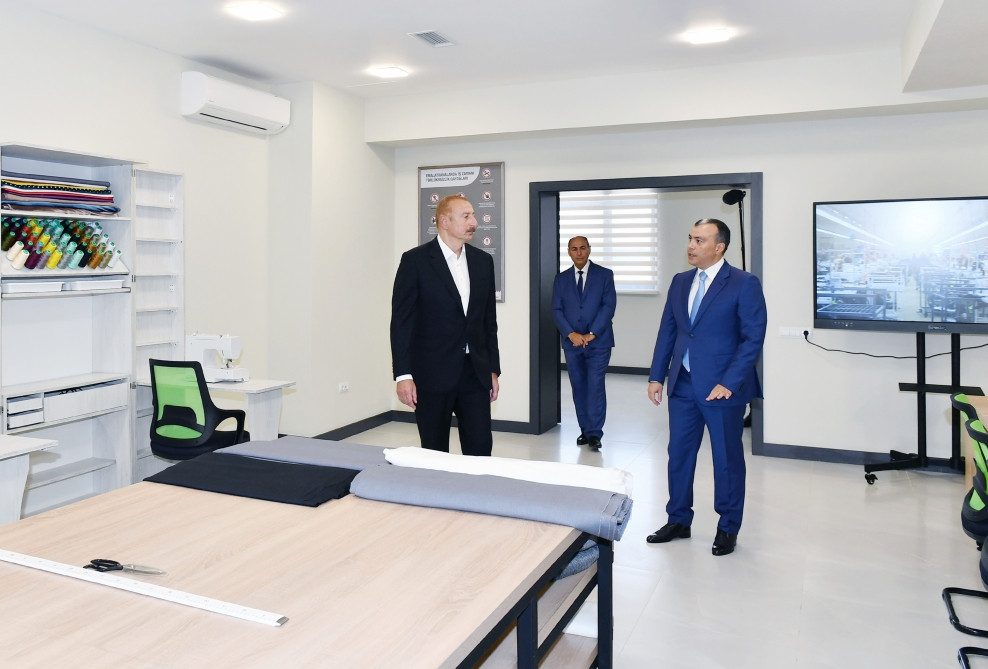 Bərdədə Qarabağ Regional DOST Mərkəzinin və Qarabağ Regional Peşə Hazırlığı Mərkəzinin açılışı olub<font color='red'> - YENİLƏNİB</font><font color=red> - FOTOLAR</font>