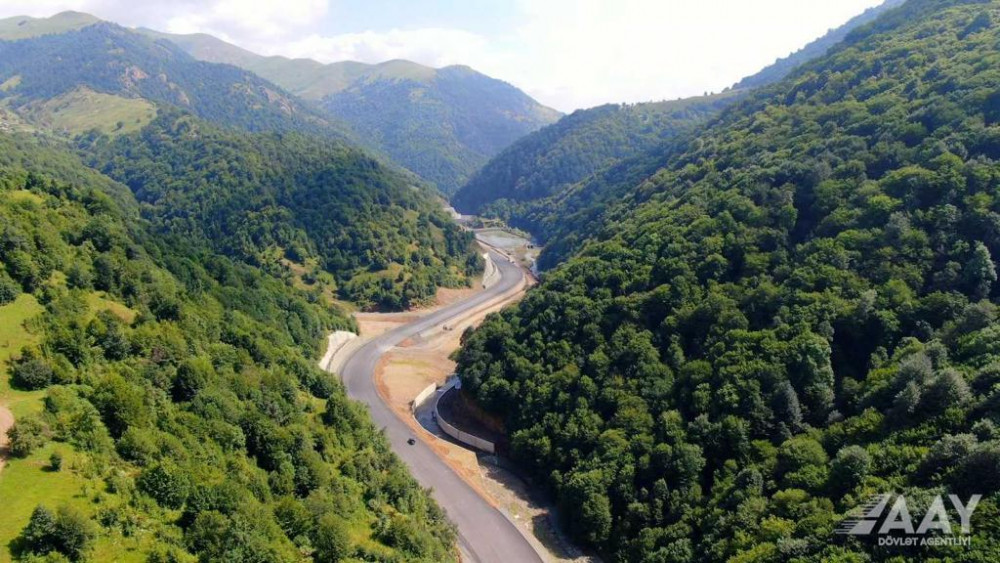 Toğanalı-Kəlbəcər-İstisu yolunun və 5 tunelin inşası davam edir<font color=red> - FOTOLAR</font>