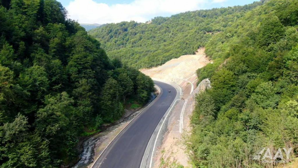 Toğanalı-Kəlbəcər-İstisu yolunun və 5 tunelin inşası davam edir<font color=red> - FOTOLAR</font>