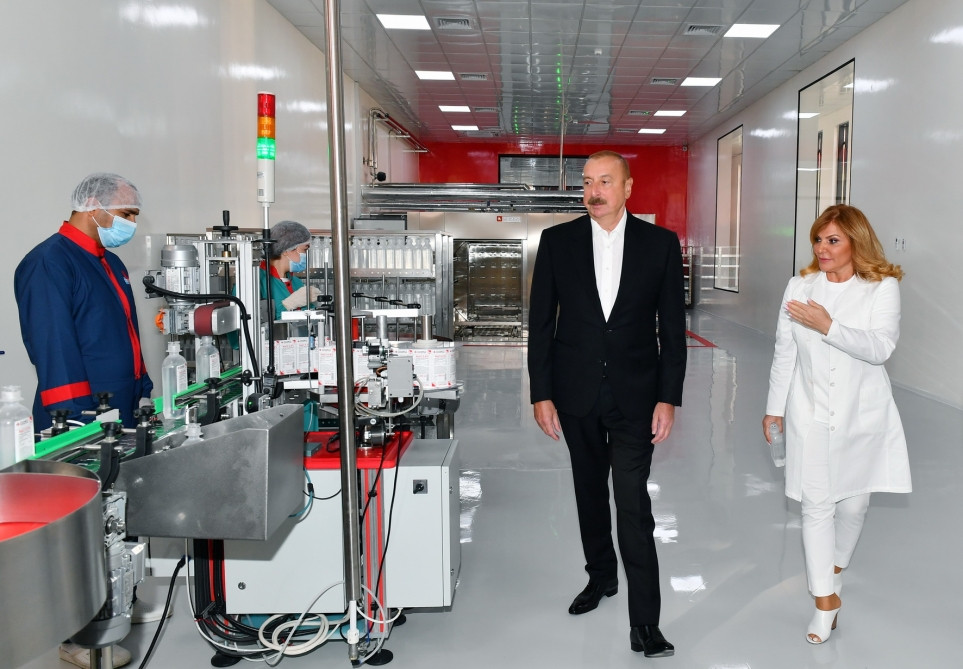 Prezident İlham Əliyev Bakıda “Diamed” dərman istehsalı zavodunun açılışında iştirak edib<font color=red> - FOTOLAR</font>