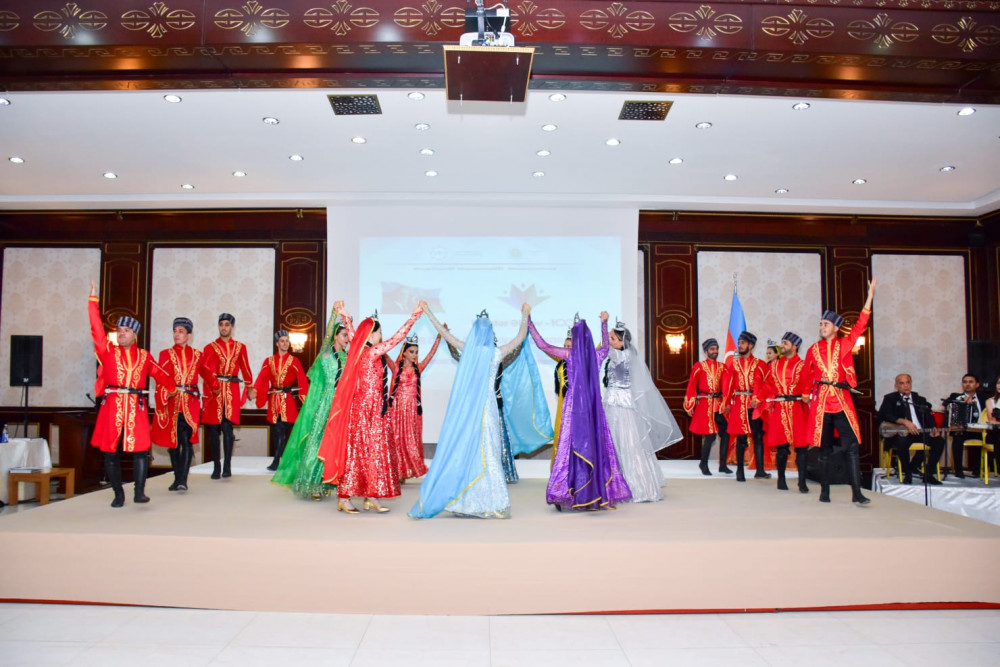 Naxçıvanda Diaspor Gənclərinin IV Yay Düşərgəsinin bağlanış mərasimi keçirilib<font color='red'> - YENİLƏNİB</font><font color=red> - FOTOLAR</font>