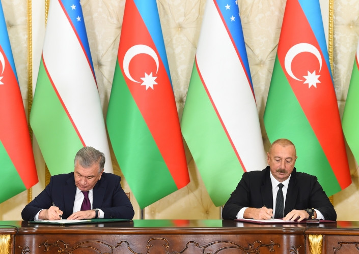 Azərbaycan-Özbəkistan sənədləri imzalanıb<font color='red'> - YENİLƏNİB</font><font color=red> - FOTOLAR</font>