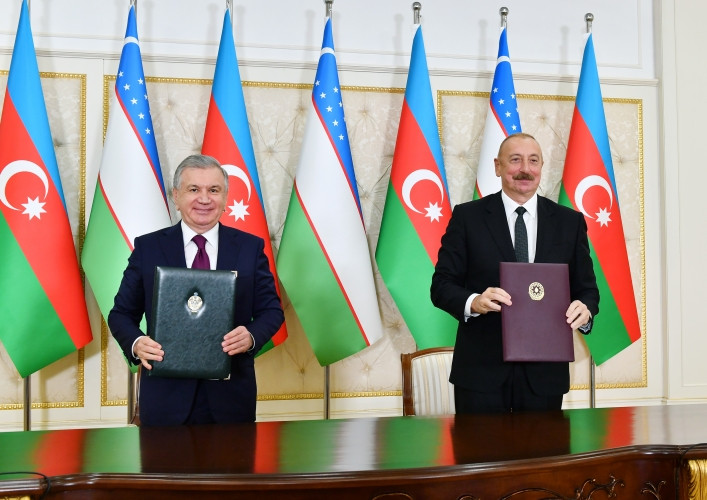 Azərbaycan-Özbəkistan sənədləri imzalanıb<font color='red'> - YENİLƏNİB</font><font color=red> - FOTOLAR</font>