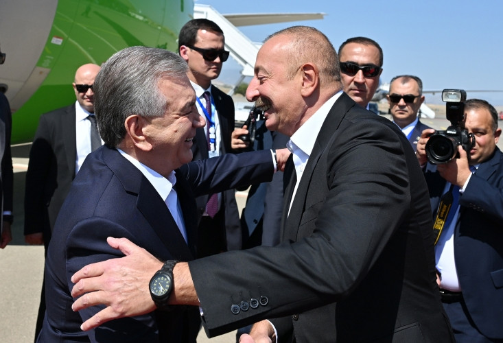 Azərbaycanda dövlət səfərində olan Özbəkistan Prezidenti Şavkat Mirziyoyev Füzuli rayonuna gedib<font color=red> - FOTOLAR</font>