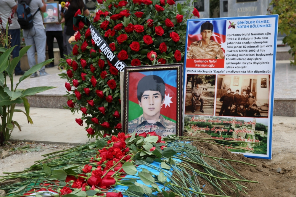 Daşaltıda nəşinin qalıqları tapılan Nofəl Qurbanov torpağa tapşırılıb<font color=red> - FOTOLAR</font>