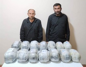 İrandan Azərbaycana narkotik gətirilməsinin qarşısı alınıb, saxlanılanlar var<font color=red> - FOTOLAR</font>